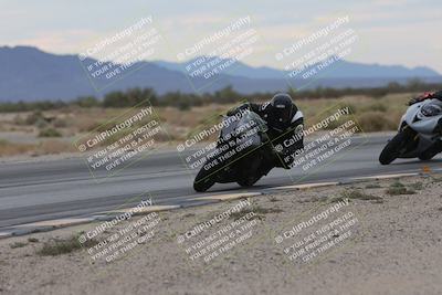 media/Sep-21-2025-Race Pace (Sun) [[98bf33ef95]]/Verified/5-Turn 15 Inside (930am)/